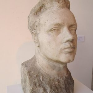 Александар Зарин,Портрет Стојана Ћелића,1950,камен,50х30х33цм.