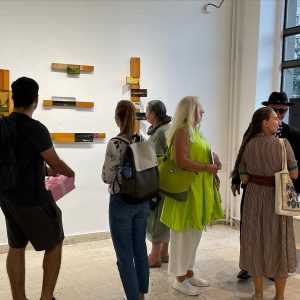 1315BA66-00D1-41E1-816E-8A6A8B93200F